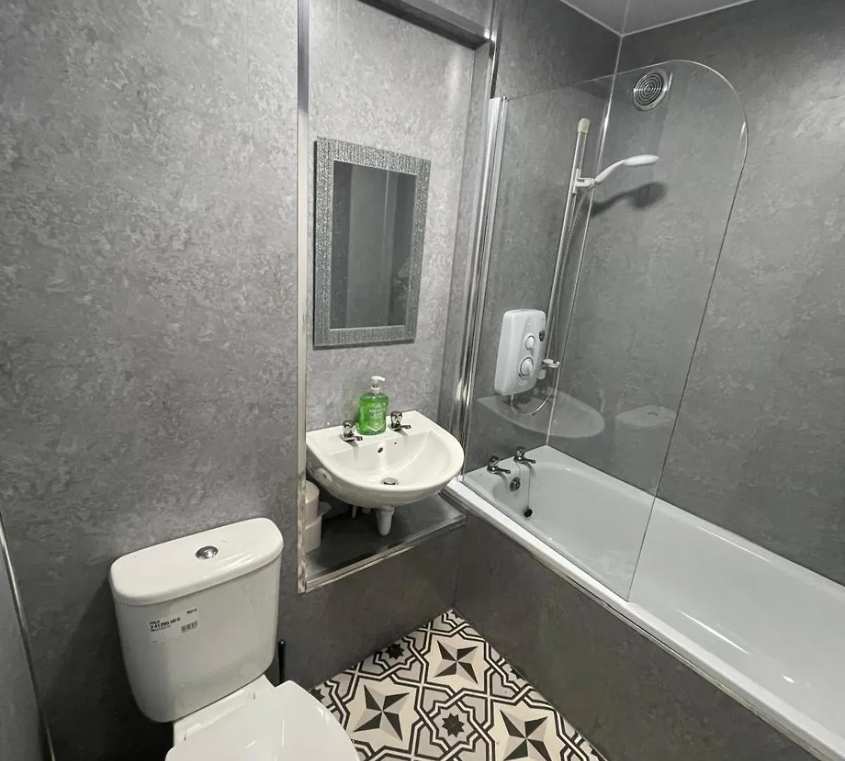 Citylink Retreat With Metro Access, Free Parking, Near Airport Edynburg Wielka Brytania